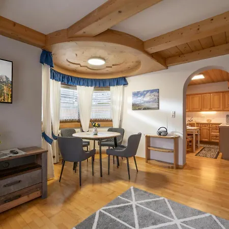 Payr Apartment